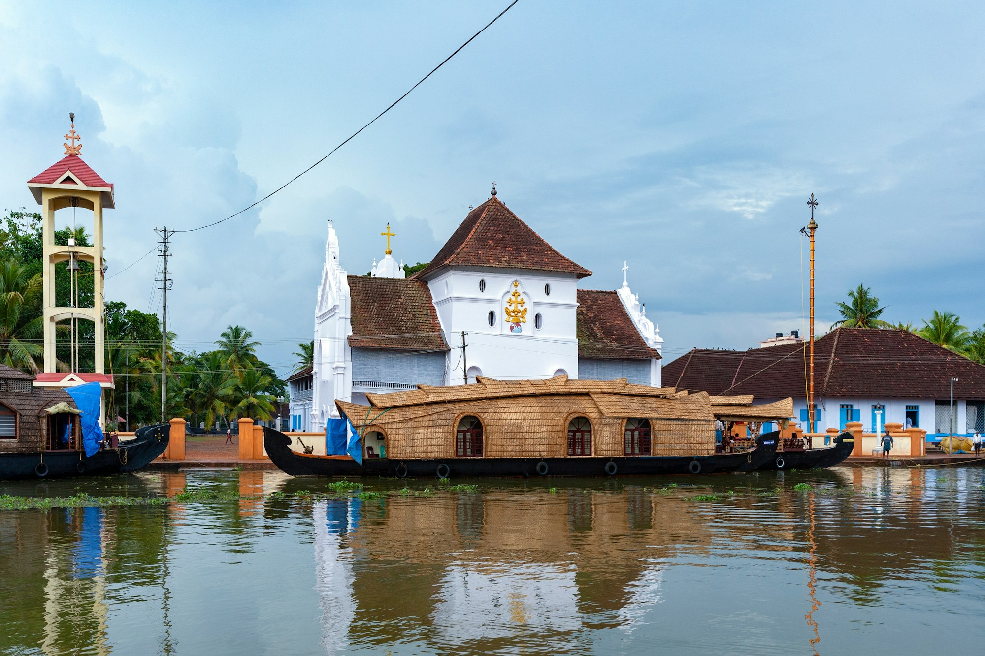 Kerala Backwaters, near Kochi - southern India